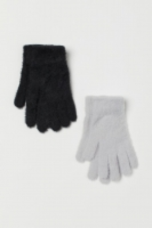 HM  2-pack fluffy gloves