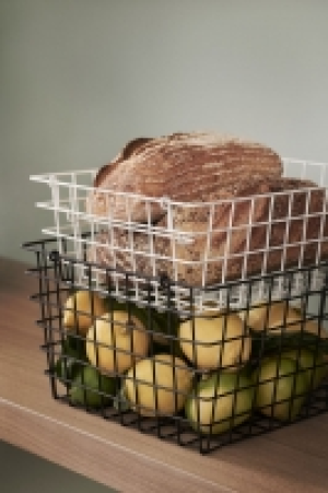 Small storage basket £5.00