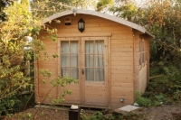 Wickes  Shire Kilburn 12 x 14ft Curved Roof Double Door Log Cabin