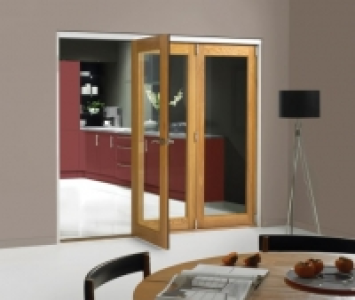 Wickes  Wickes Belgrave Fully Glazed Oak 1 Lite Internal Bi-Fold 3 D