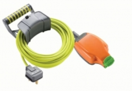 Masterplug Pro-XT Weatherproof Trailing Socket High Visibili