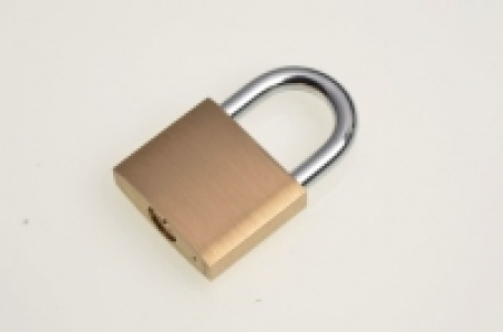 Wickes Padlock - Brass 40mm £5.00