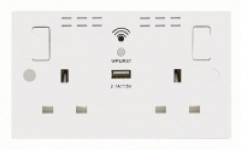 BG 13 AmpTwin Switched Wi-Fi Range Extender Socket with 1 x