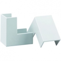 Wickes  Wickes Mini Trunking Outside Angle - White 25 x 16mm Pack of