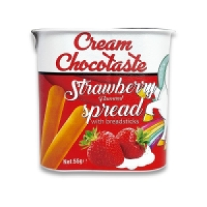 Poundstretcher  CREAM CHOCOLATE STRAWBERRY SPREAD