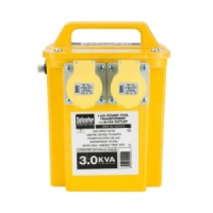 Wickes  Defender 3kVA 110V Portable Transformer