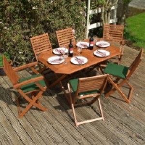 Rowlinson Plumley 6 Seater Dining Set with Green Cushions £369.99