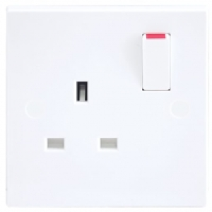 BG 13 Amp Single Double Pole Switched Power Socket - White