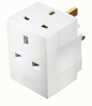 Wickes  Masterplug 3 Way Fused Socket Adaptor - White 13A