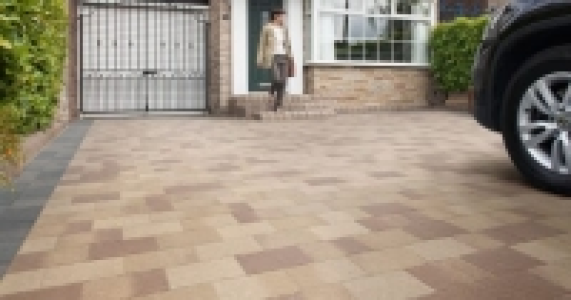 Marshalls Drivesett Coppice Driveway Block Paving - Oak Blen