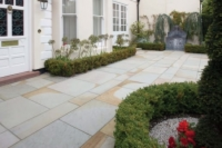 Marshalls Scoutmoor Smooth Diamond Sawn Paving Slab Mixed Si