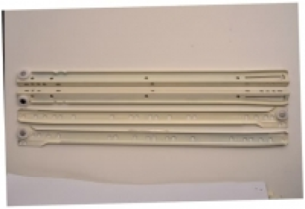 Wickes Self Closing Drawer Slide - 450mm £6.00