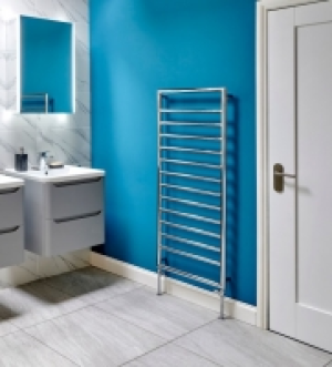 Wickes Strand Chrome Towel Radiator - 1300 x 500mm