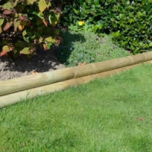BMStores  Horizontal Log Edge 1m x 14cm