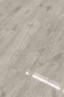 Wickes  High Gloss Grey Oak 8mm Laminate Flooring - 2.19m2