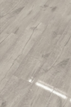 Wickes  High Gloss Grey Oak 8mm Laminate Flooring - 2.19m2