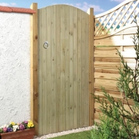 Wickes  Wickes Ledged & Braced Arched Top Timber Gate - 915 x 1829 m