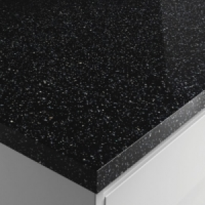 Wickes Gloss Laminate Worktop - Strasse Noir 600mm x 38mm x
