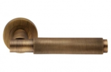 Varese Knurled Lever on Concealed Fix Round Rose Door Handle