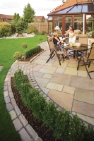 Wickes  Marshalls Antique Alverno Autumn Bronze Paving Slab Mixed Si