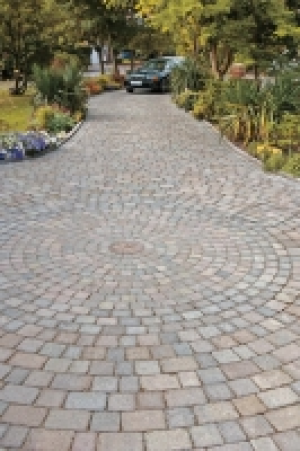 Wickes  Marshalls Drivesett Tegula Textured Driveway Circle Paving K