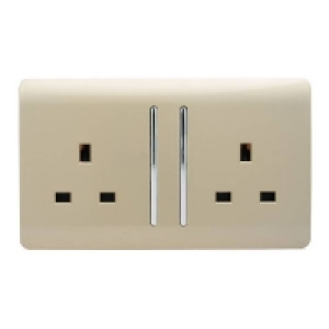 Trendi Switch 2 Gang 13 amp long switched Plug Socket in Scr £11.95