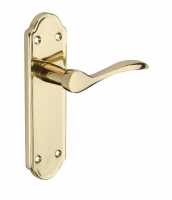Wickes  Wickes Romano Latch Door Handle - Polished Brass 1 Pair