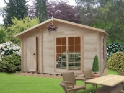 Wickes  Shire Bourne 14 x 10ft Double Door Log Cabin including Stora