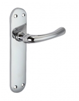 Wickes  Wickes Gianni Latch Door Handle - Polished Chrome 1 Pair