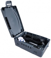 Wickes  Masterplug Weatherproof 4 Socket Extension Lead Box Kit 8m 1