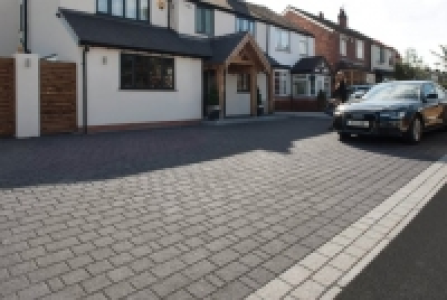 Wickes  Marshalls Argent Priora Driveway Textured Block Paving Pack 