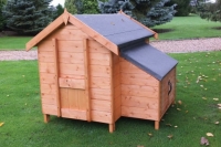 Wickes  Shire Timber Apex Chicken Coop House Honey Brown - 4 x 4 ft