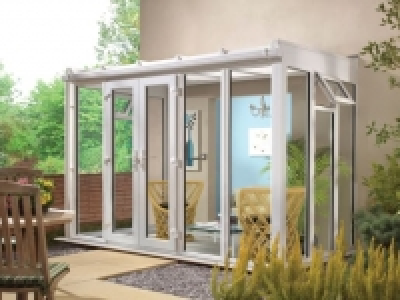 Wickes Lean Tofull Glass Conservatory - 15 x 10ft