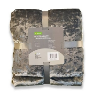 Quilted Crushed Velvet Throw - Charcoal - 130x180cm