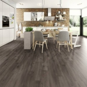 EGGER HOME Grey Loja Oak 8mm Laminate Flooring £14.93