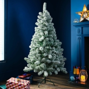 Wiltshire Snowy Festive Fir Christmas Tree 5ft £25.00