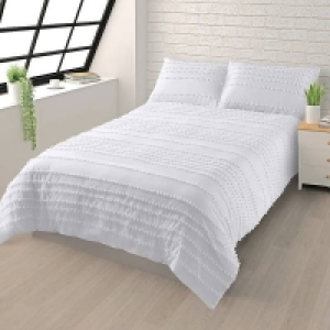 House Beautiful Cotton Tufted Bedding Set - Double &pound;40.00