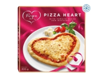 For You Pizza Heart with Tomato Sauce < Mozzarella