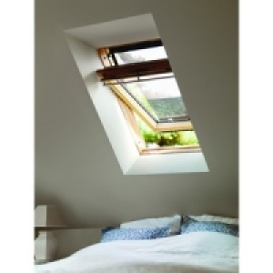 VELUX GGL CK04 3050 Centre Pivot Window Pine 980x550mm