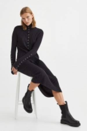 High profile Chelsea boots £60.00