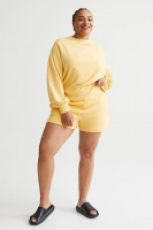 Sweatshorts £9.00