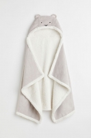 HM  Hooded pile blanket