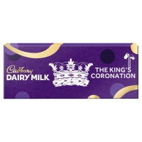 Tesco  Cadbury Dairy Milk The Kings Coronation Chocolate 850G