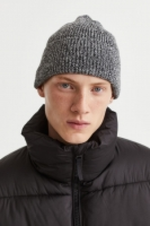 Rib-knit hat £6.00