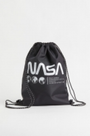 Printed gym bag £7.00