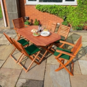 Rowlinson Plumley 6 Seater Dining Set with Green Cushions £379.99