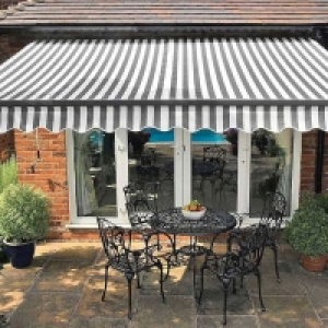 QDStores  Kensington Garden Awning 3.5m