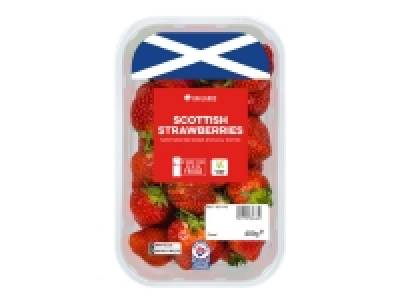 Oaklands Scottish Strawberries £1.89