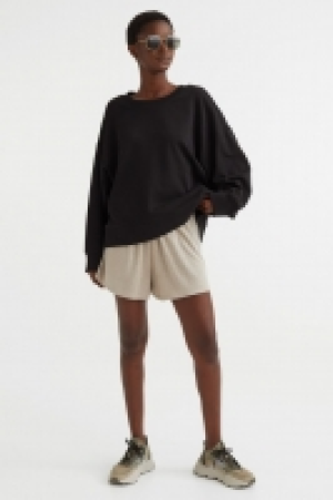 Linen-blend shorts £7.00
