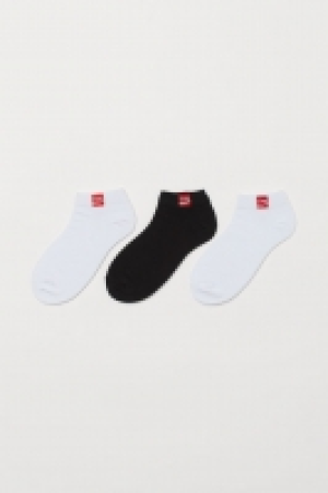 3-pack trainer socks £4.00